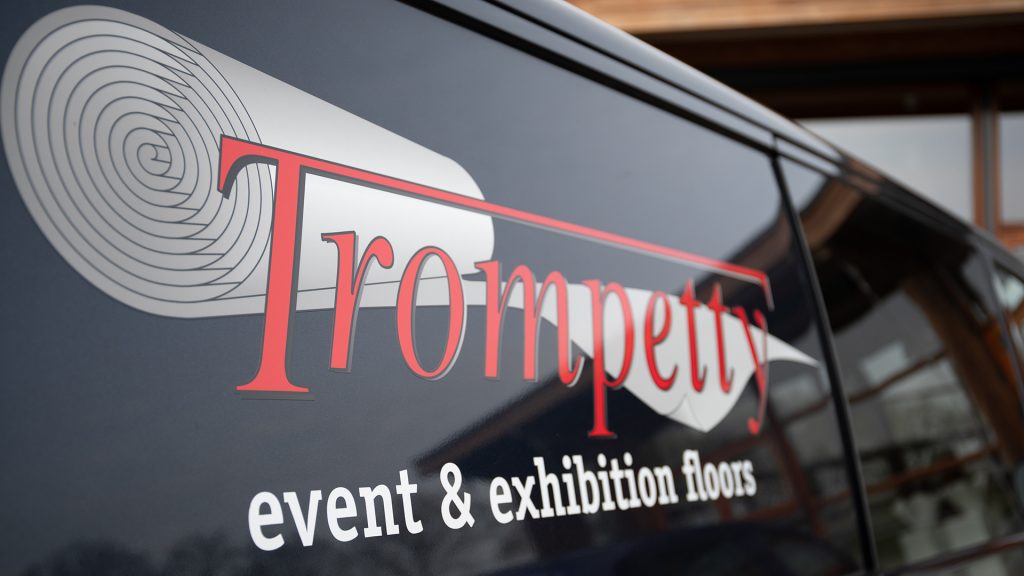 Logo Trompetty | event & exhibition floors